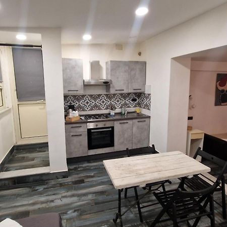 Tribunali Apartments Νάπολη Εξωτερικό φωτογραφία