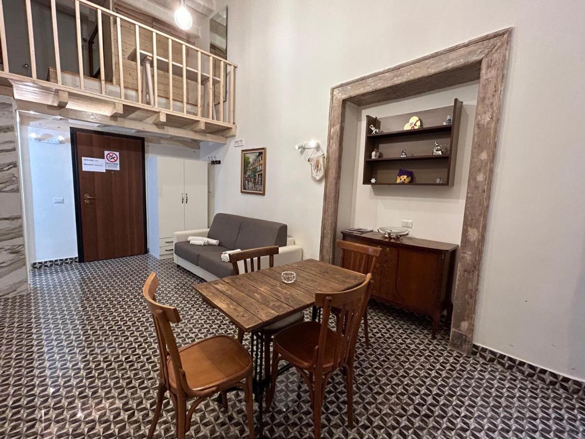 Tribunali Apartments Νάπολη Εξωτερικό φωτογραφία