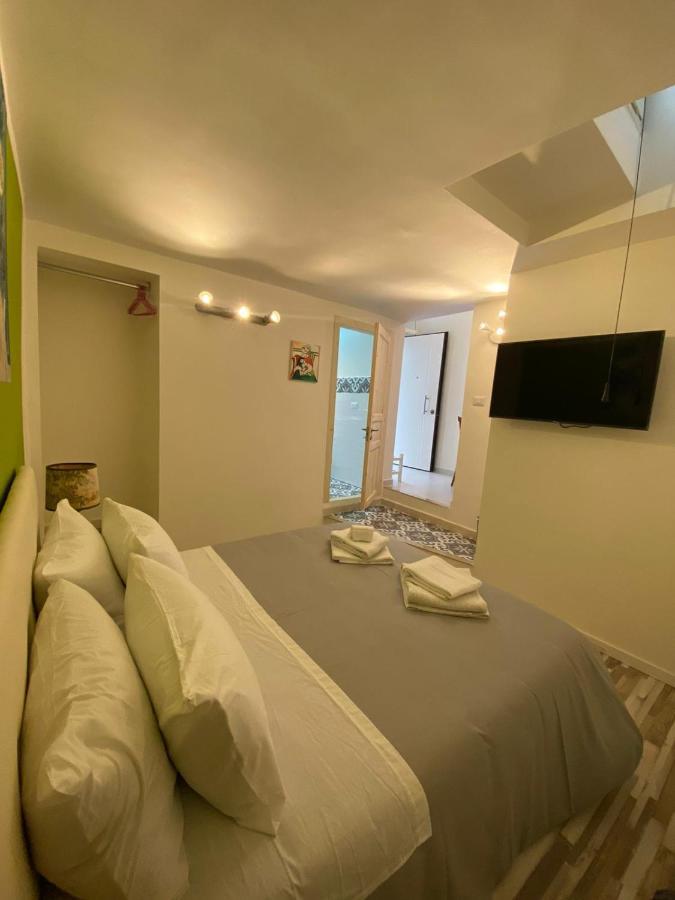 Tribunali Apartments Νάπολη Εξωτερικό φωτογραφία